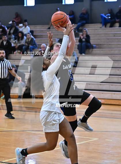 Thumbnail 2 in Davenport Vs Yoakum (Marion Basketball Tournament) photogallery.