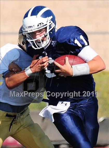 Thumbnail 3 in Redlands vs Los Osos photogallery.