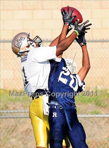 Thumbnail 1 in Redlands vs Los Osos photogallery.