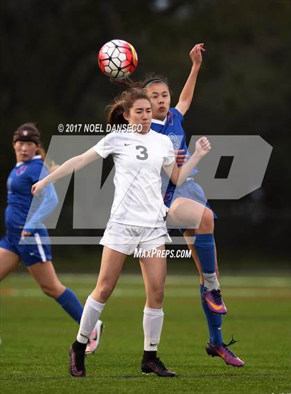 Thumbnail 2 in Sacred Heart Cathedral Preparatory vs St. Ignatius photogallery.