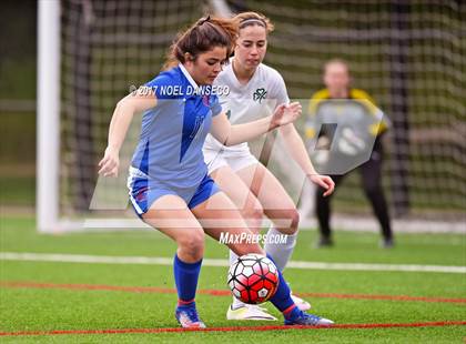 Thumbnail 2 in Sacred Heart Cathedral Preparatory vs St. Ignatius photogallery.