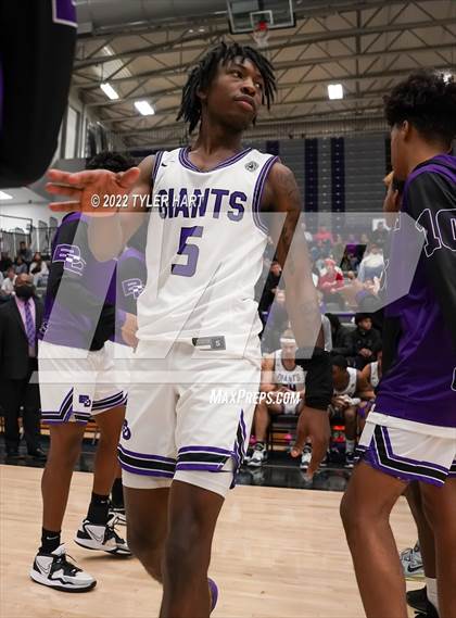 Thumbnail 2 in Kokomo vs. Ben Davis (Sneakers for Santa Shootout) photogallery.