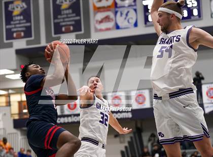 Thumbnail 1 in Kokomo vs. Ben Davis (Sneakers for Santa Shootout) photogallery.
