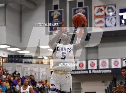 Thumbnail 1 in Kokomo vs. Ben Davis (Sneakers for Santa Shootout) photogallery.