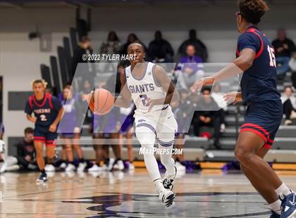 Thumbnail 3 in Kokomo vs. Ben Davis (Sneakers for Santa Shootout) photogallery.