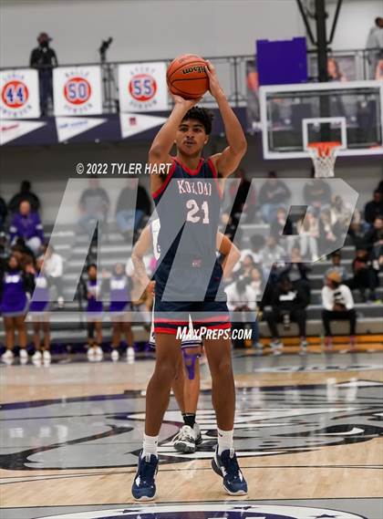 Thumbnail 1 in Kokomo vs. Ben Davis (Sneakers for Santa Shootout) photogallery.