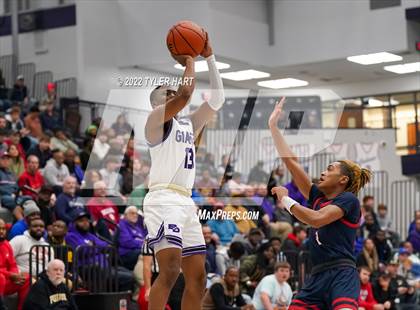 Thumbnail 1 in Kokomo vs. Ben Davis (Sneakers for Santa Shootout) photogallery.