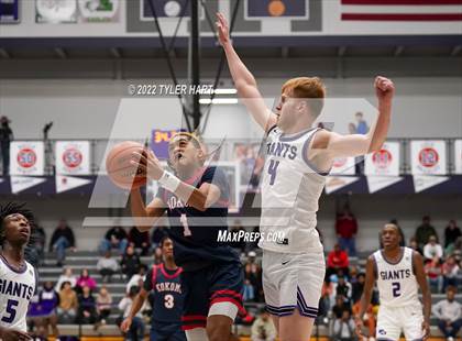 Thumbnail 2 in Kokomo vs. Ben Davis (Sneakers for Santa Shootout) photogallery.