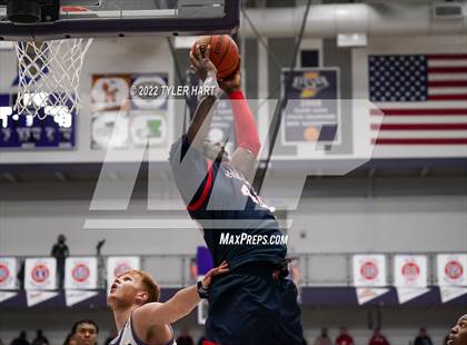 Thumbnail 2 in Kokomo vs. Ben Davis (Sneakers for Santa Shootout) photogallery.