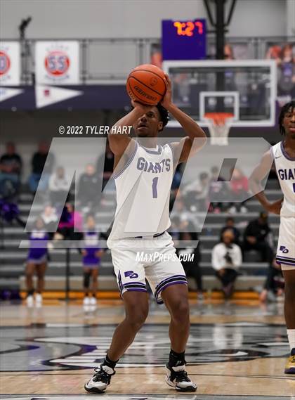 Thumbnail 3 in Kokomo vs. Ben Davis (Sneakers for Santa Shootout) photogallery.