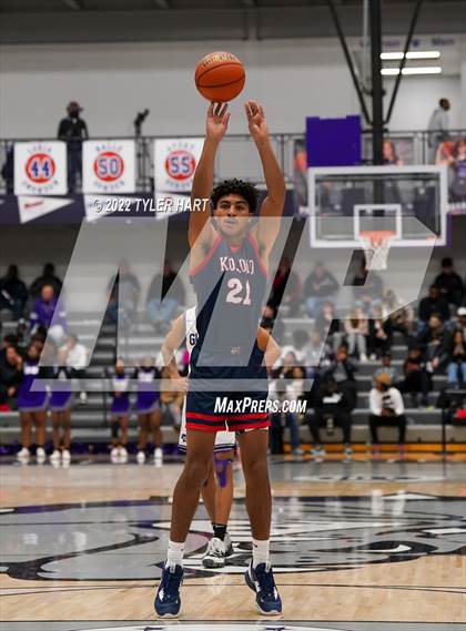 Thumbnail 2 in Kokomo vs. Ben Davis (Sneakers for Santa Shootout) photogallery.