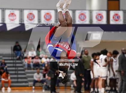 Thumbnail 1 in Kokomo vs. Ben Davis (Sneakers for Santa Shootout) photogallery.