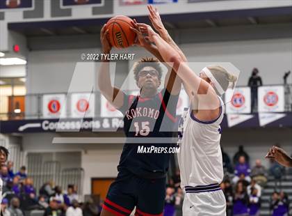 Thumbnail 2 in Kokomo vs. Ben Davis (Sneakers for Santa Shootout) photogallery.