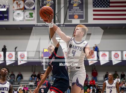 Thumbnail 2 in Kokomo vs. Ben Davis (Sneakers for Santa Shootout) photogallery.
