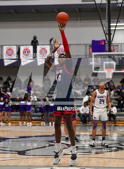 Thumbnail 3 in Kokomo vs. Ben Davis (Sneakers for Santa Shootout) photogallery.