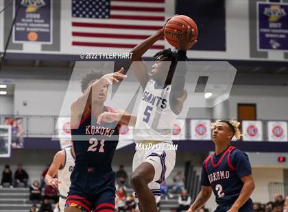 Thumbnail 1 in Kokomo vs. Ben Davis (Sneakers for Santa Shootout) photogallery.