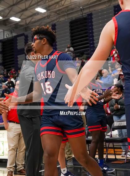 Thumbnail 2 in Kokomo vs. Ben Davis (Sneakers for Santa Shootout) photogallery.