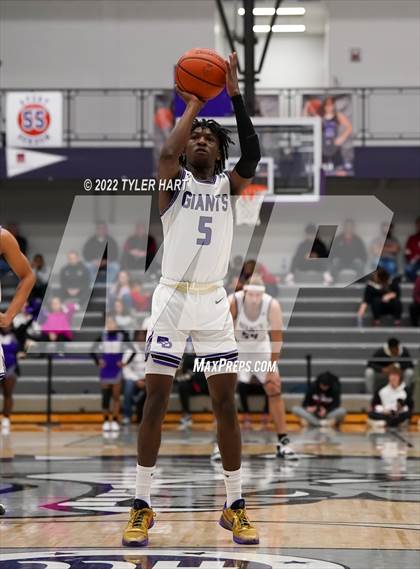 Thumbnail 3 in Kokomo vs. Ben Davis (Sneakers for Santa Shootout) photogallery.
