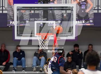 Thumbnail 3 in Kokomo vs. Ben Davis (Sneakers for Santa Shootout) photogallery.