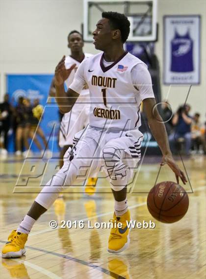 Thumbnail 1 in Cardozo vs Mt. Vernon (SNY Invitational) photogallery.