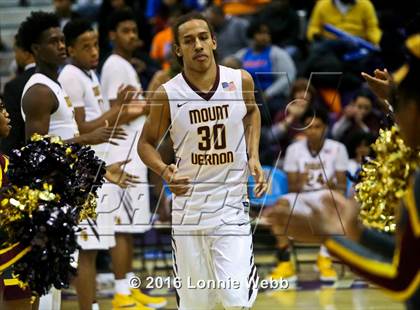 Thumbnail 2 in Cardozo vs Mt. Vernon (SNY Invitational) photogallery.