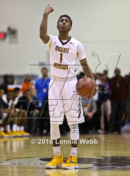 Thumbnail 1 in Cardozo vs Mt. Vernon (SNY Invitational) photogallery.