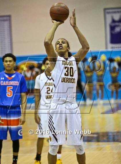 Thumbnail 1 in Cardozo vs Mt. Vernon (SNY Invitational) photogallery.