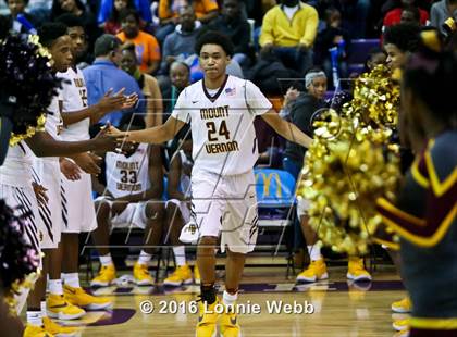 Thumbnail 2 in Cardozo vs Mt. Vernon (SNY Invitational) photogallery.