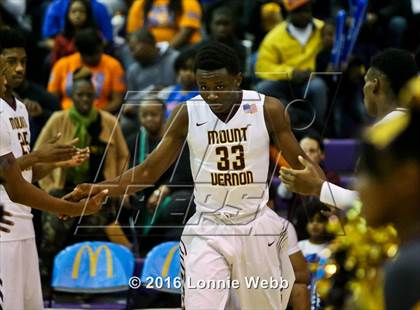 Thumbnail 3 in Cardozo vs Mt. Vernon (SNY Invitational) photogallery.
