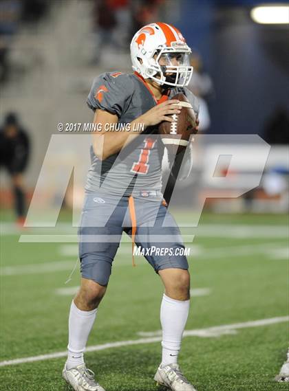 Thumbnail 1 in Huntington Park vs. Cleveland (CIF LACS D2 Final) photogallery.