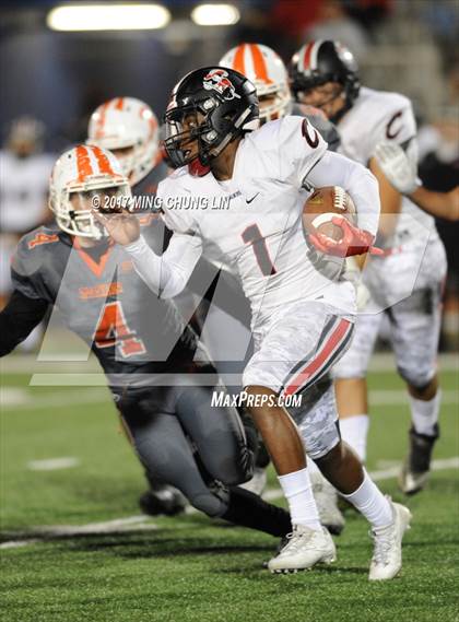 Thumbnail 2 in Huntington Park vs. Cleveland (CIF LACS D2 Final) photogallery.