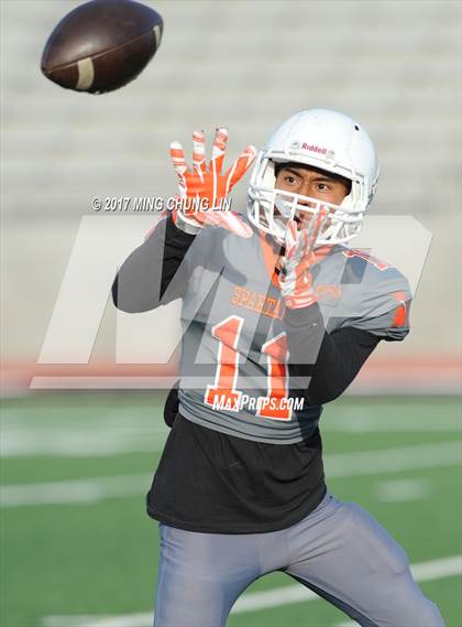 Thumbnail 3 in Huntington Park vs. Cleveland (CIF LACS D2 Final) photogallery.