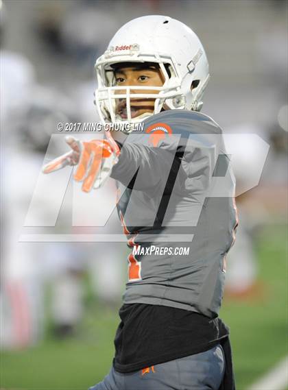 Thumbnail 2 in Huntington Park vs. Cleveland (CIF LACS D2 Final) photogallery.