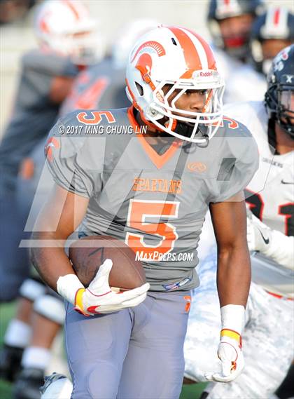 Thumbnail 3 in Huntington Park vs. Cleveland (CIF LACS D2 Final) photogallery.