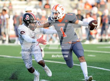 Thumbnail 2 in Huntington Park vs. Cleveland (CIF LACS D2 Final) photogallery.