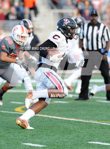 Thumbnail 1 in Huntington Park vs. Cleveland (CIF LACS D2 Final) photogallery.