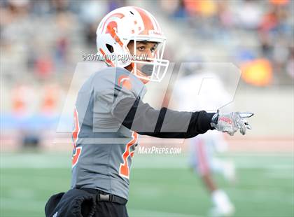Thumbnail 2 in Huntington Park vs. Cleveland (CIF LACS D2 Final) photogallery.