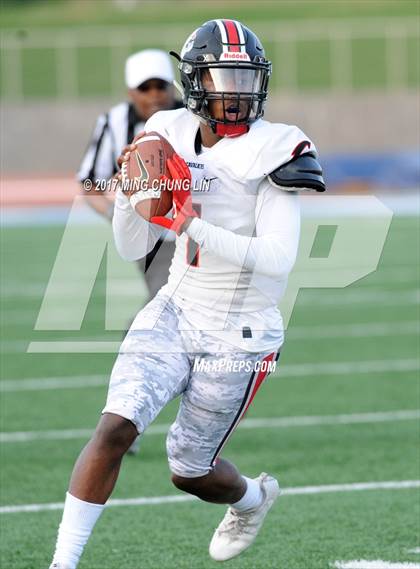 Thumbnail 1 in Huntington Park vs. Cleveland (CIF LACS D2 Final) photogallery.