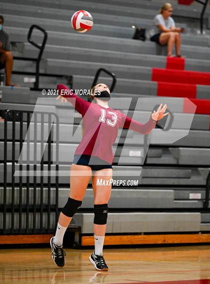 Thumbnail 2 in Steele Canyon vs San Marcos (SUHI JV Tournament) photogallery.