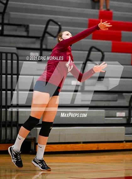 Thumbnail 2 in Steele Canyon vs San Marcos (SUHI JV Tournament) photogallery.