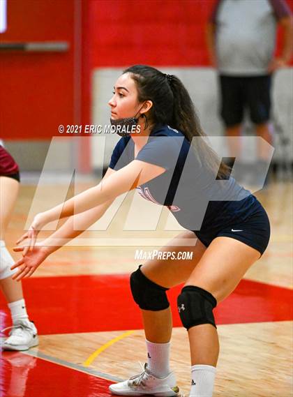 Thumbnail 2 in Steele Canyon vs San Marcos (SUHI JV Tournament) photogallery.