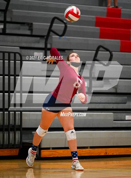 Thumbnail 3 in Steele Canyon vs San Marcos (SUHI JV Tournament) photogallery.