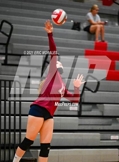 Thumbnail 1 in Steele Canyon vs San Marcos (SUHI JV Tournament) photogallery.