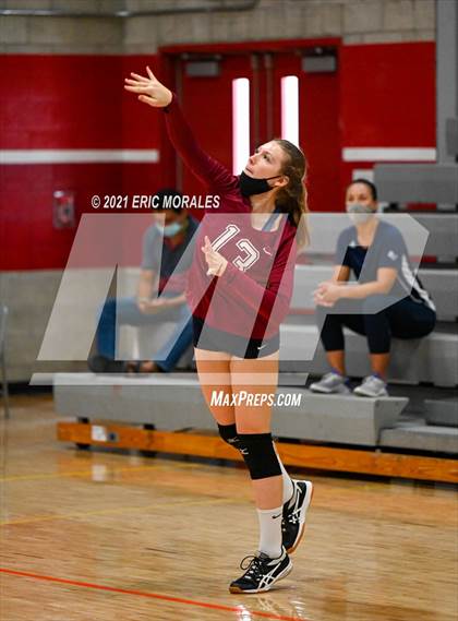 Thumbnail 1 in Steele Canyon vs San Marcos (SUHI JV Tournament) photogallery.