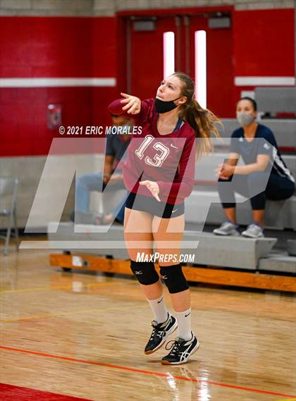Thumbnail 2 in Steele Canyon vs San Marcos (SUHI JV Tournament) photogallery.