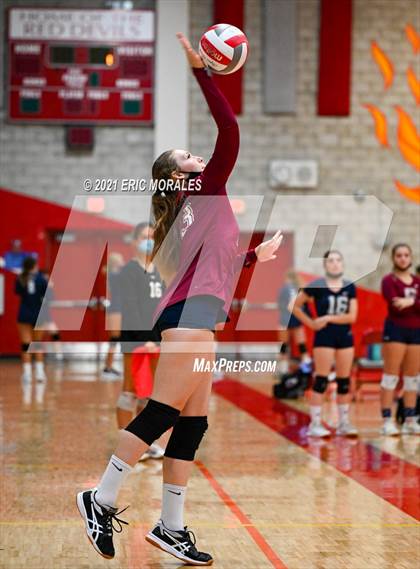 Thumbnail 2 in Steele Canyon vs San Marcos (SUHI JV Tournament) photogallery.