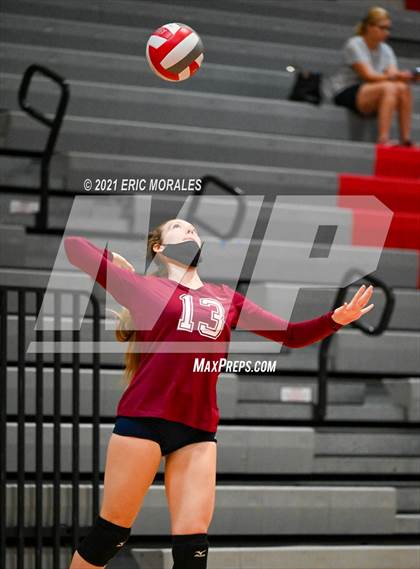 Thumbnail 3 in Steele Canyon vs San Marcos (SUHI JV Tournament) photogallery.