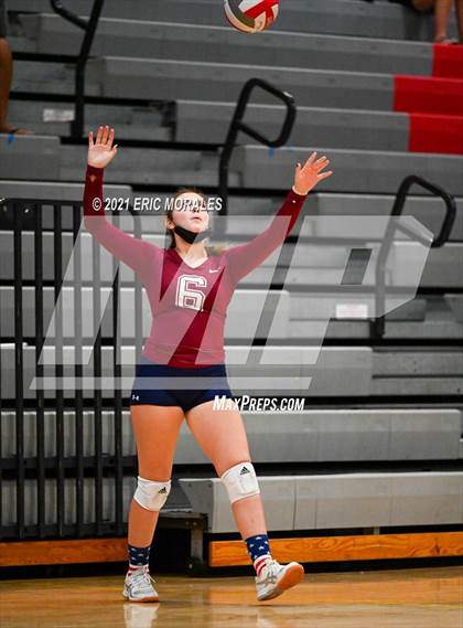 Thumbnail 2 in Steele Canyon vs San Marcos (SUHI JV Tournament) photogallery.