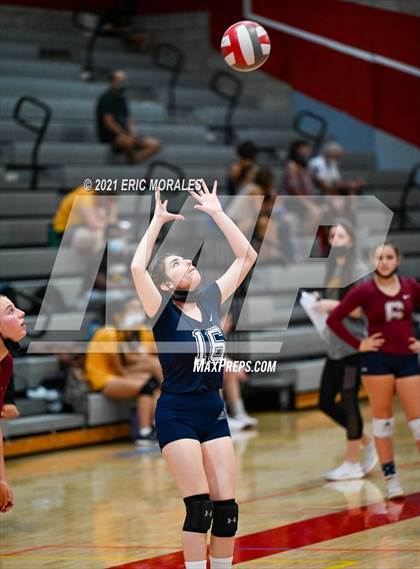 Thumbnail 3 in Steele Canyon vs San Marcos (SUHI JV Tournament) photogallery.