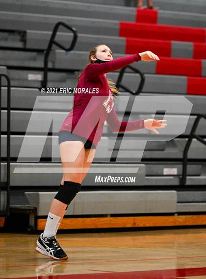 Thumbnail 1 in Steele Canyon vs San Marcos (SUHI JV Tournament) photogallery.